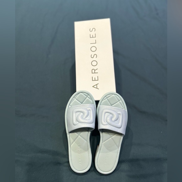 The Aerosoles Jilda Women’s Slip on Slides - Size 6 - Picture 2 of 3